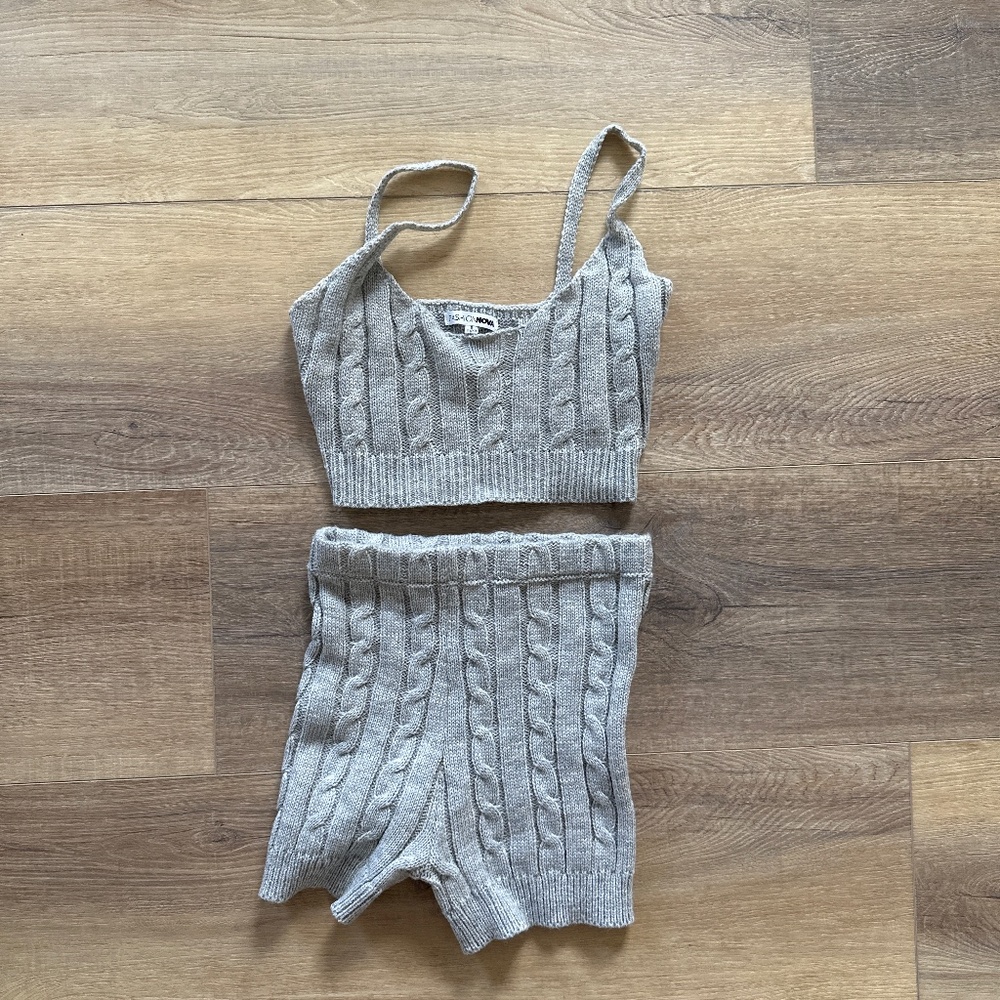 Knit crop top matching set